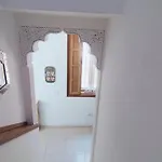 ゲストハウス La Casita
